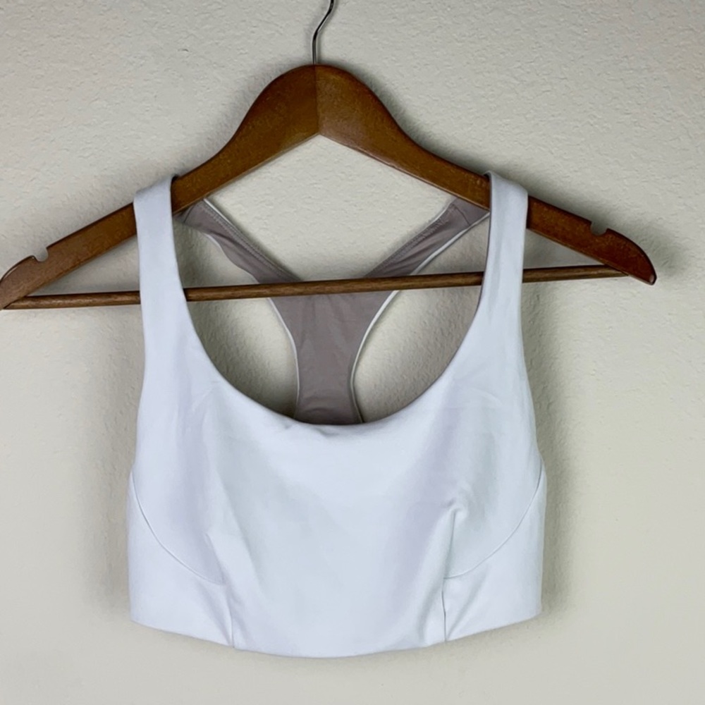 Lululemon Wunder Train Sports Bra Sz 8